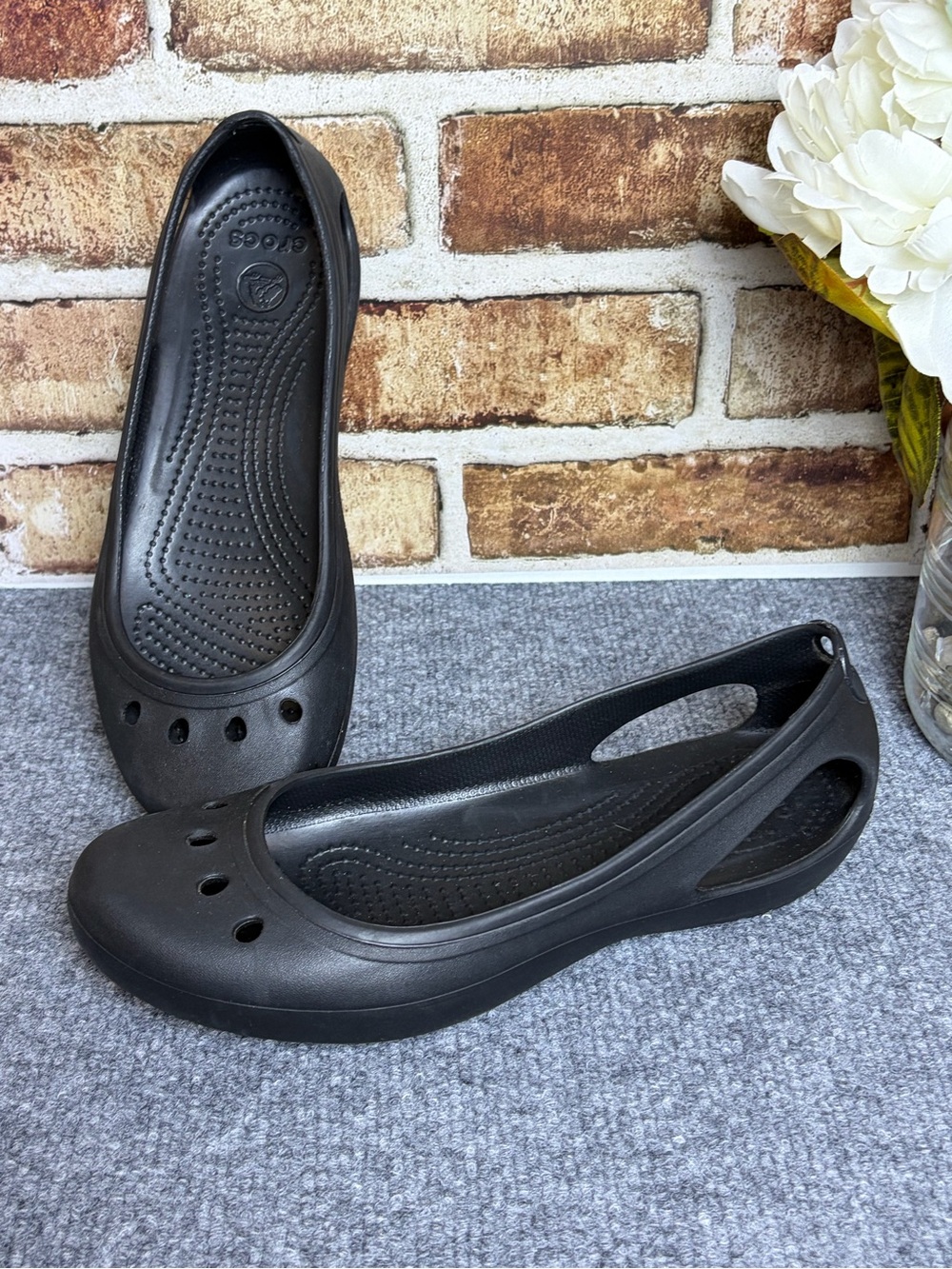 CROCS Kadee Black Slip-On Ballet Flats | Size W9